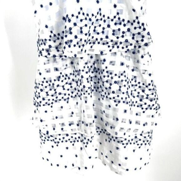 Boutique Devlin White Dress with Blue Embroidered Flowers Small tiered dress ruf - Picture 3 of 9